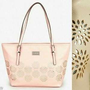 Nine West Zip Tote in Dusty Rose / Baby Pink
