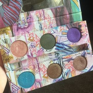 Urban Decay eyeshadow