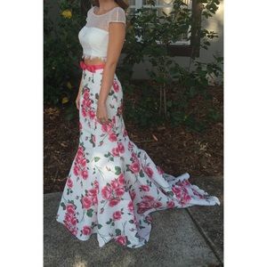 Sherri Hill Prom Dress