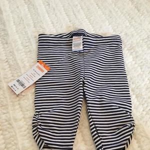 NWT Gymboree Cropped Navy Striped Leggings