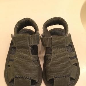 NWOT Circo green canvas sandals 3-6 months