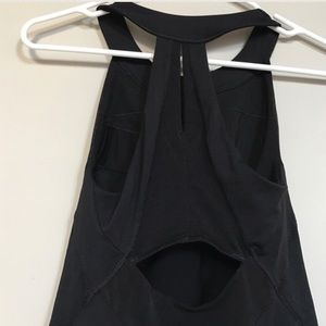 🌟Lululemon Black Tank