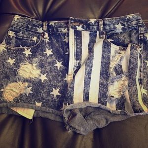 Refuge brand high wasted stripes and stars shorts