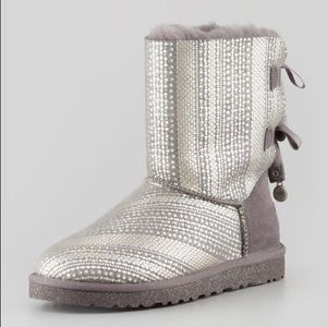 Limited Edition UGGs Bailey Bow Holiday