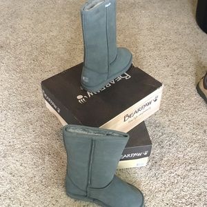 Gray Bearpaw boots