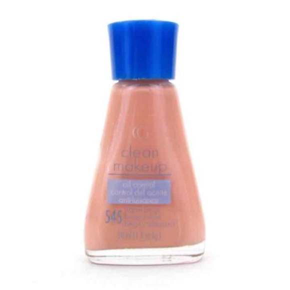 CoverGirl 545 warm beige clean makeup.