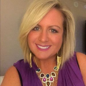 Meet your Posher, Christina