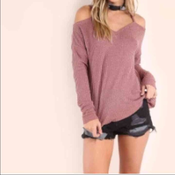 🆕 Mauve Cold Shoulder Sweater - Picture 2 of 4