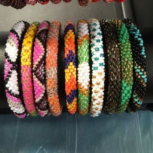 🙏🇳🇵🇺🇸Rolls on bead handmade bracelet gift