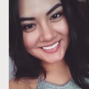 Meet your Posher, Leonela