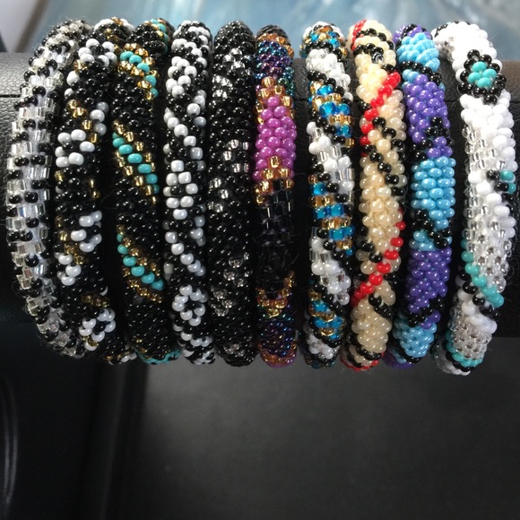 🇳🇵🇺🇸rolls on bead glass bracelet original gift