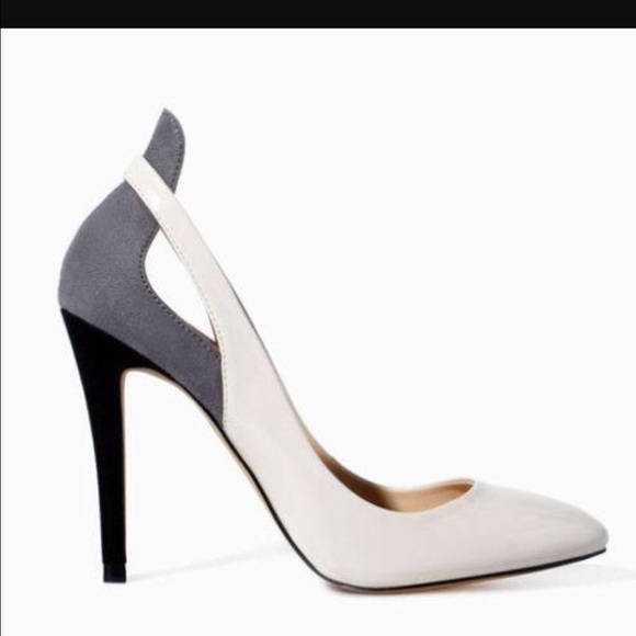 Off white and grey sophisticated pumps - Picture 2 of 4