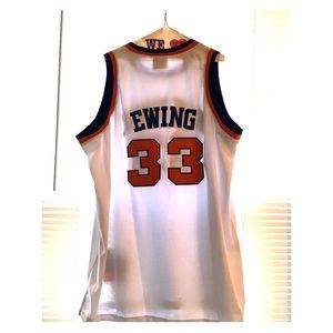 Hardwood Classics 1985-86 Patrick Ewing #33 Jersey