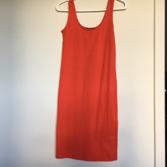 Red bodycon dress