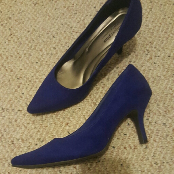 Blue Suepr comfy small 3" heels