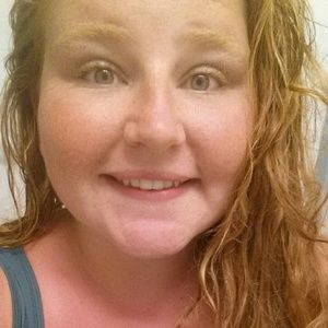 Meet your Posher, Rebekah