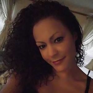 Meet your Posher, Tonya