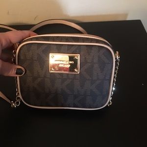 Michael Kors bag never used