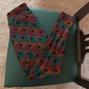 *NWT* LulaRoe OS leggings