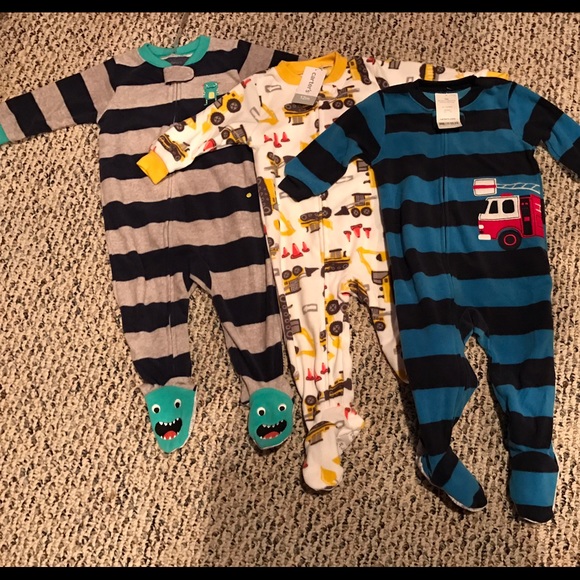 NWT - Set of 3 - Carter's Fleece Sleepers - 12mo