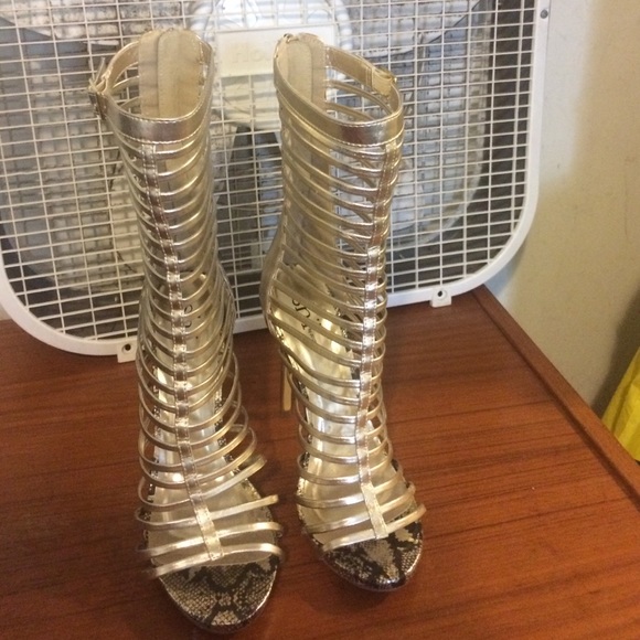 Sandal