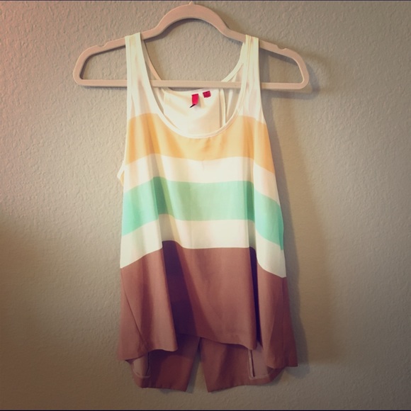 Striped Open-Back Tank Top - Picture 1 of 5