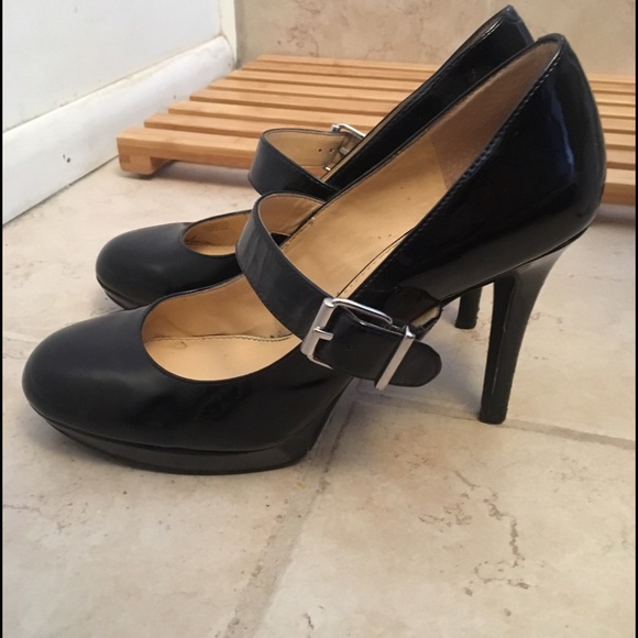 Gianni Bini Pumps