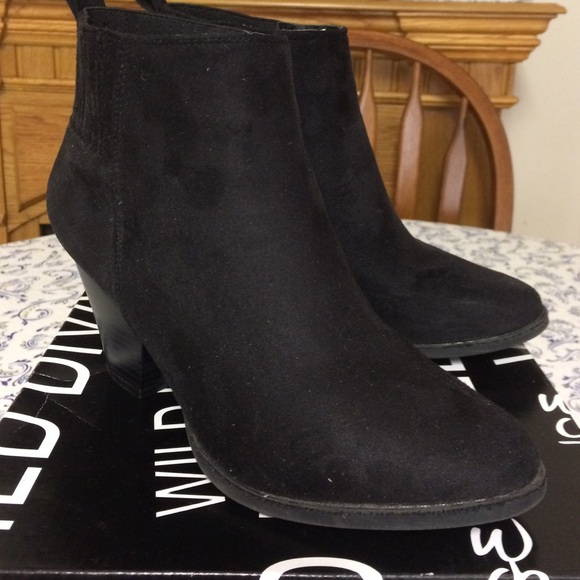 Black Suede Booties!!