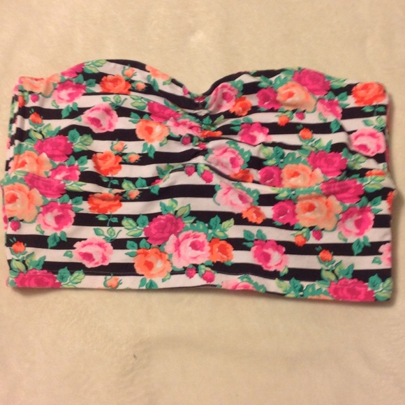 Victoria's Secret Striped & Flower Bandeau. Size L - Picture 2 of 4