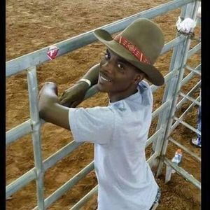 Meet your Posher, Damiyon