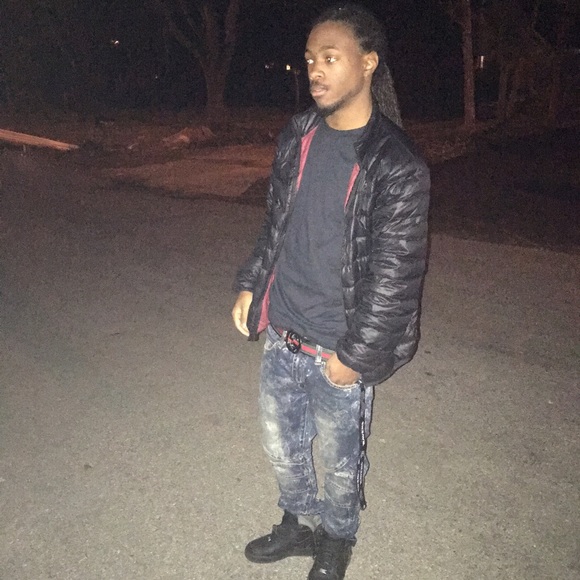 Meet your Posher, Romo - Picture 1 of 1