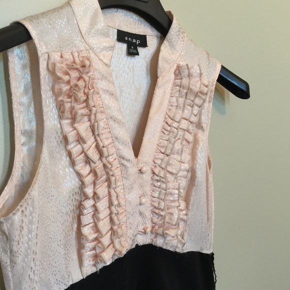 Peach Ruffle Top Dress with Black Stretch Bottom