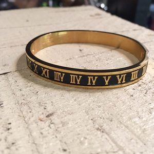 💕 Roman Numeral Bracelet 💕