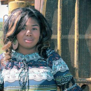 Meet your Posher, Telecia