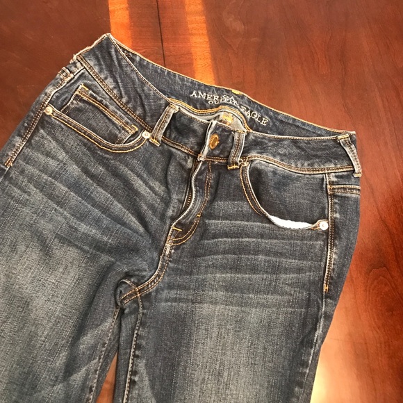 Cute pockets American eagle boot cut jeans