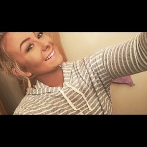 Meet your Posher, Amber