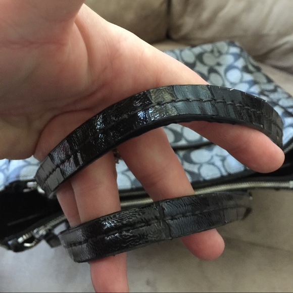 Sold on Ⓜ️ - Picture 3 of 4