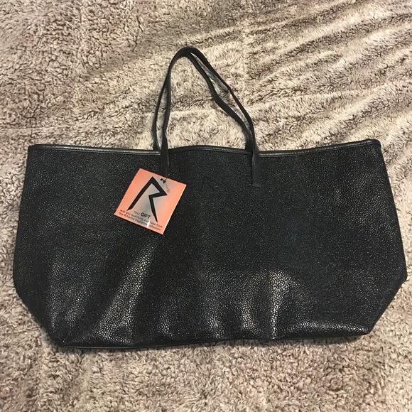 Rihanna Tote - Picture 1 of 3