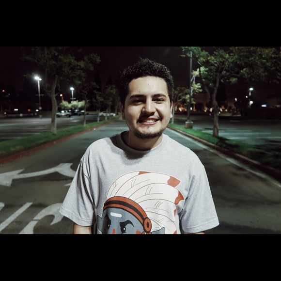 Meet your Posher, Jairo - Picture 1 of 1