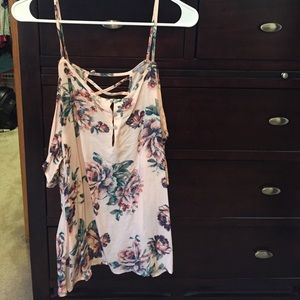 Cold shoulder top