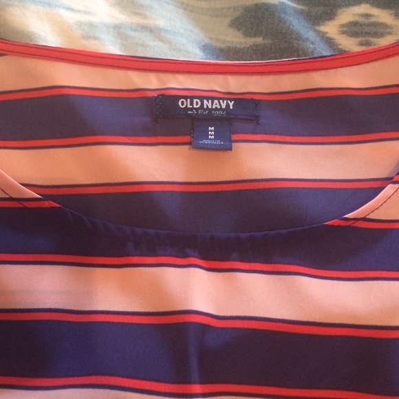 Old navy striped top. EUC - Picture 3 of 3