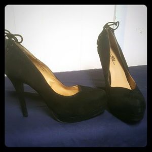 Black Corset Pumps