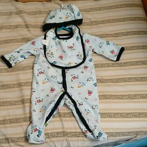 Newborn clothes