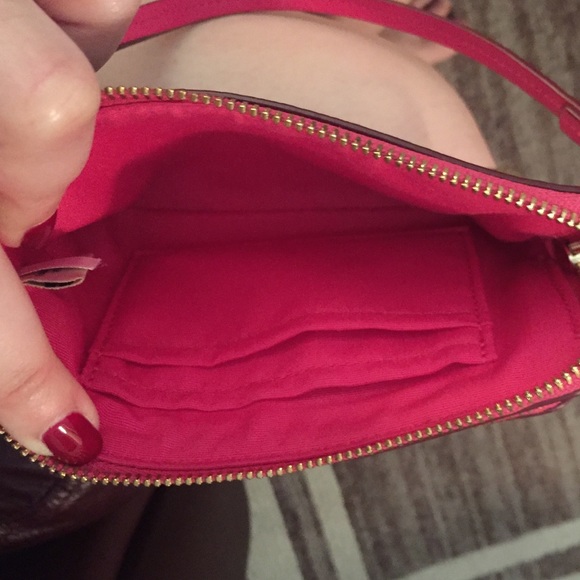 SOLD! Coach signature wristlet - Picture 3 of 4