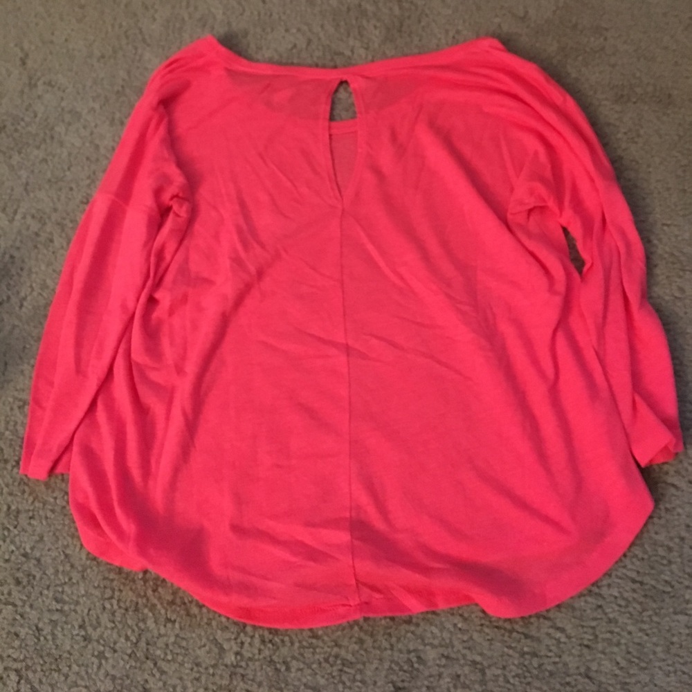 AE quarter sleeves shirt - Picture 2 of 4