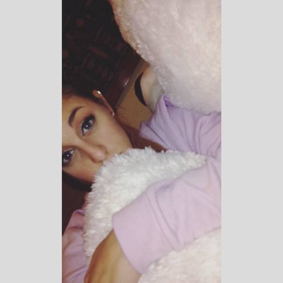 Meet your Posher, Makayla - Picture 1 of 1