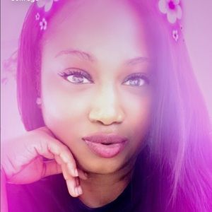 Meet your Posher, Quenisha