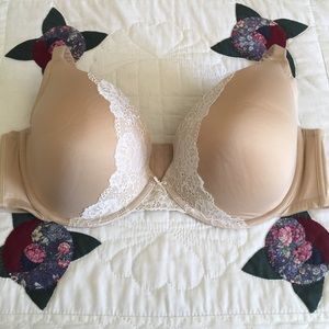 🌹Cacique Smooth Push Up Bra🌹