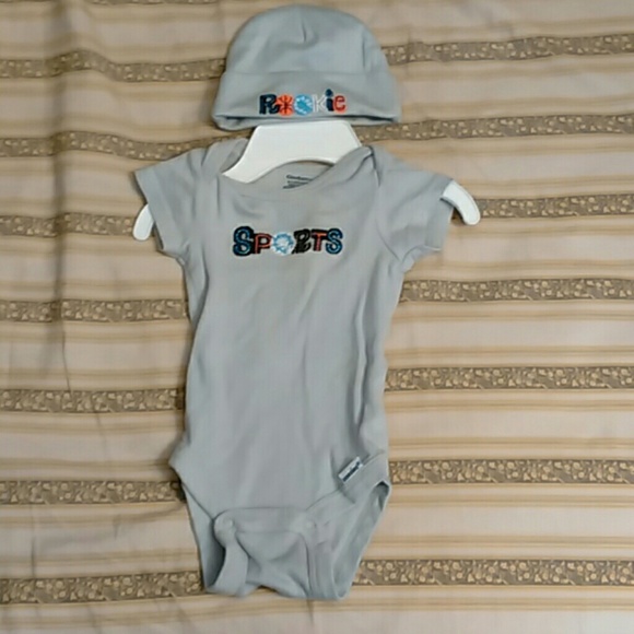 Clothes - Picture 1 of 1