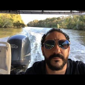 Meet your Posher, Karim